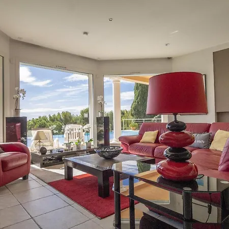 Lili Rose * Le Lavandou